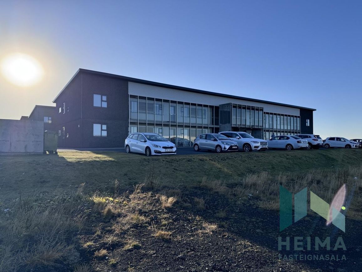 Dalsbraut 14, 260 Reykjanesbær