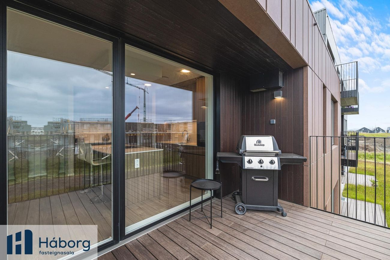 Hestamýri 1, 225 Garðabær