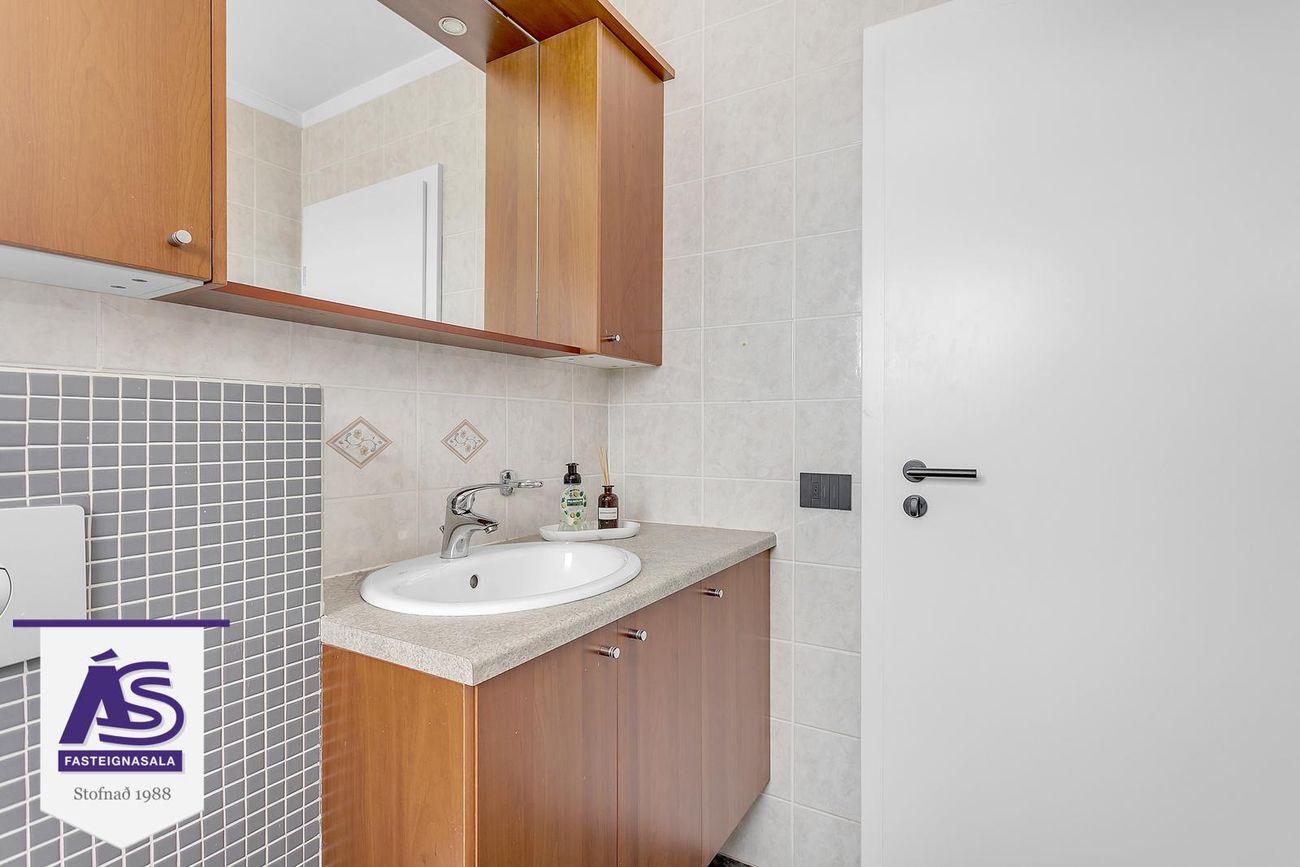 Breiðvangur 22, 220 Hafnarfjörður