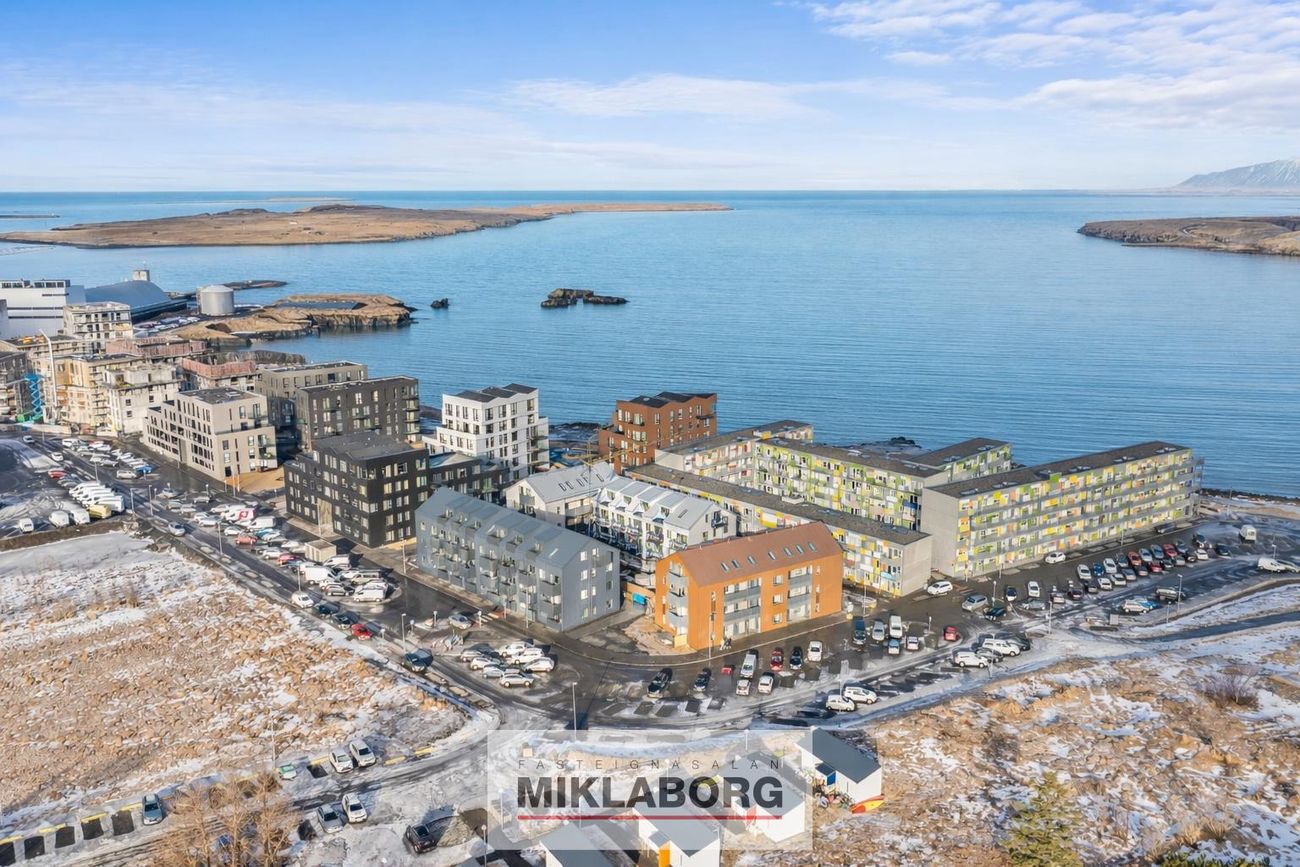 Jöfursbás 9C - 0202, 112 Reykjavík