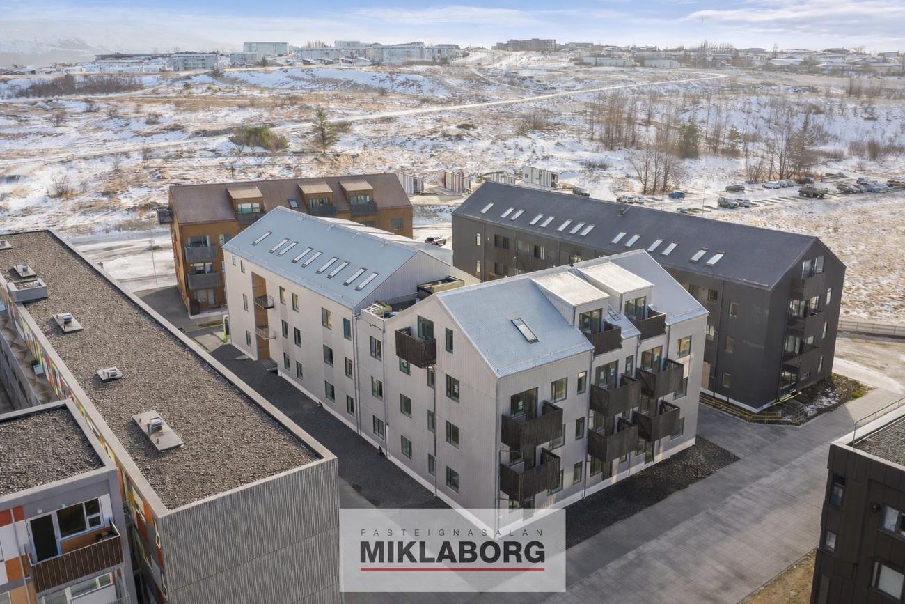 Jöfursbás 9C - 0202, 112 Reykjavík