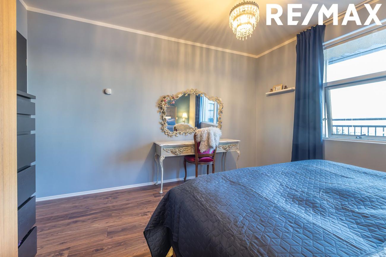 Rauðamýri 1, 270 Mosfellsbær