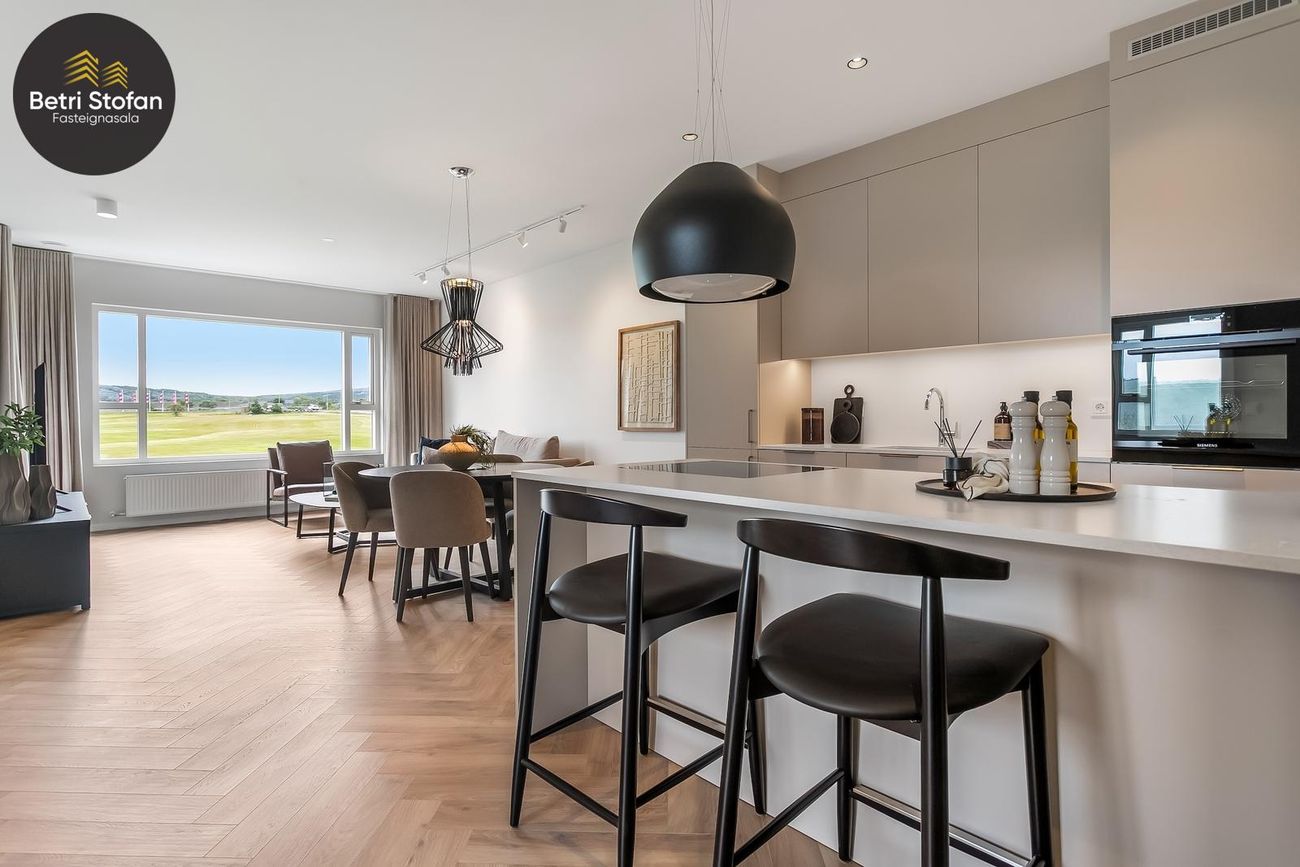 Vetrarbraut 2B, 210 Garðabær