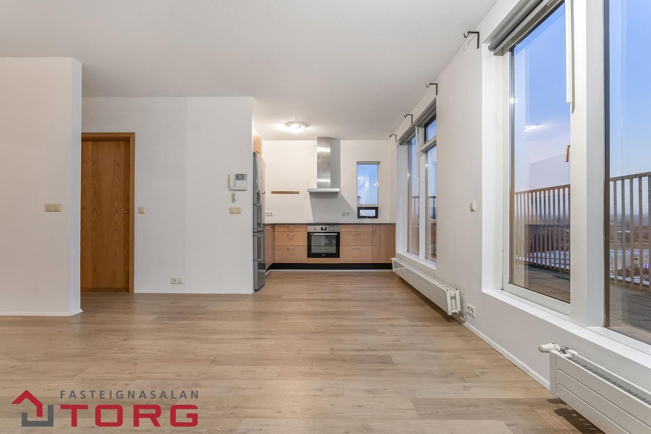 Helluvað 15 - 0501, 110 Reykjavík