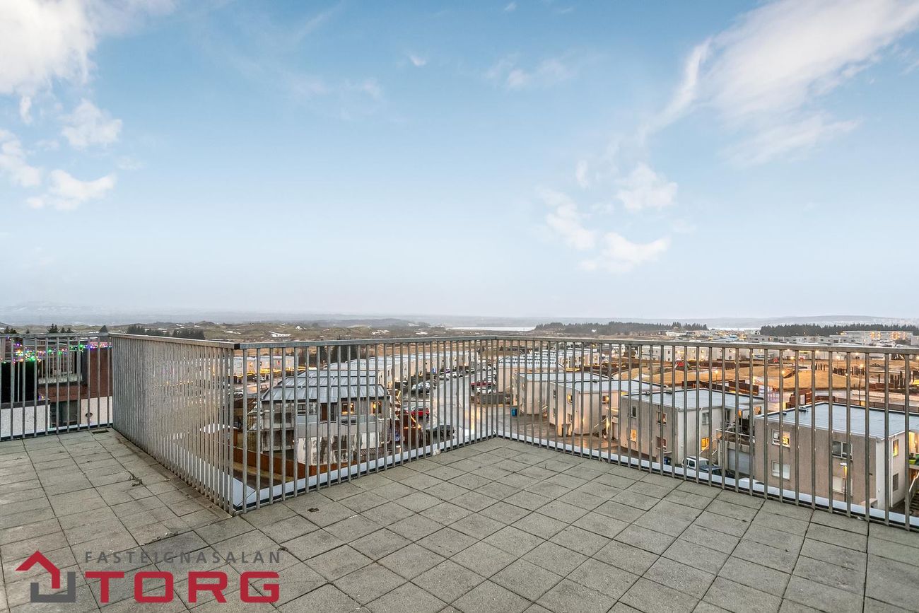 Helluvað 15 - 0501, 110 Reykjavík