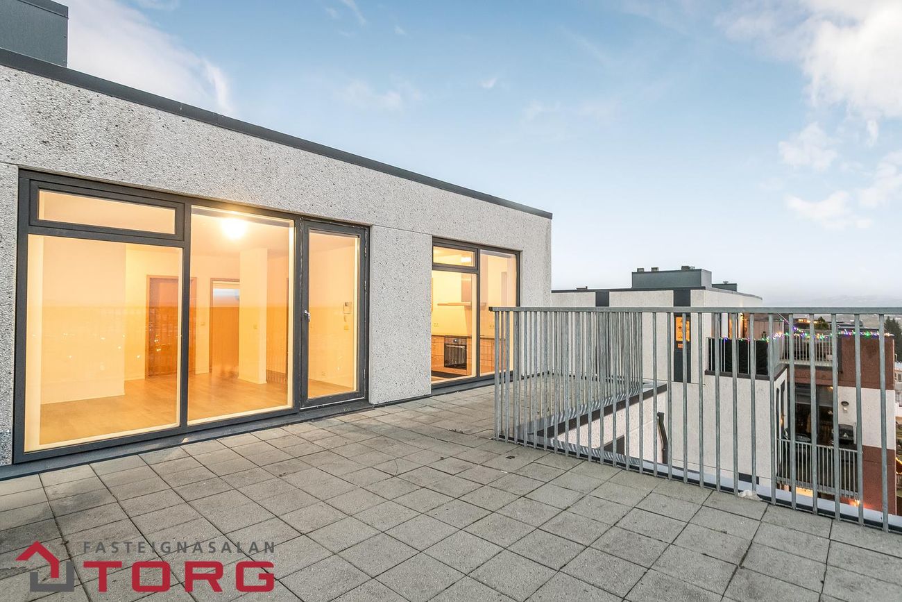 Helluvað 15 - 0501, 110 Reykjavík