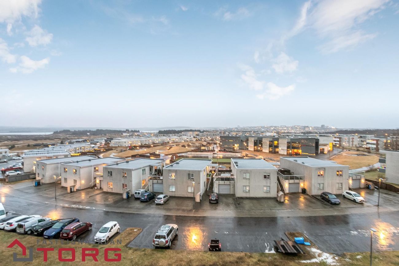 Helluvað 15 - 0501, 110 Reykjavík