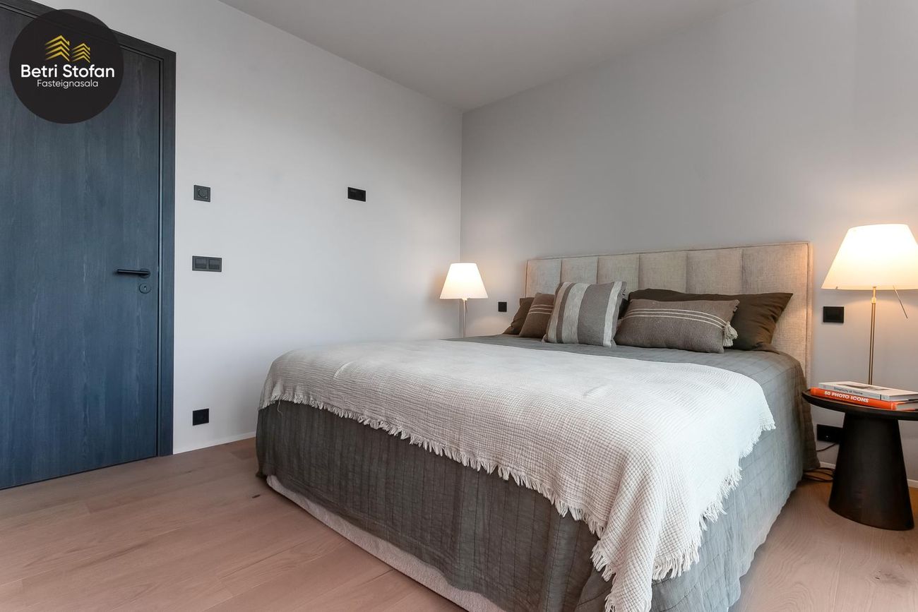 Grensásvegur 4, 108 Reykjavík