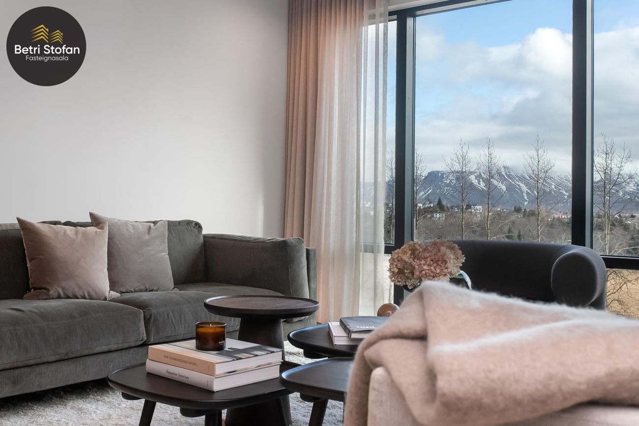 Grensásvegur 4, 108 Reykjavík