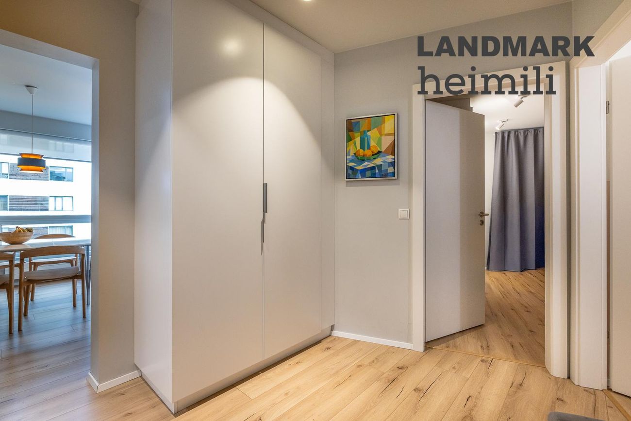 Hafnarbraut 12F, 200 Kópavogur