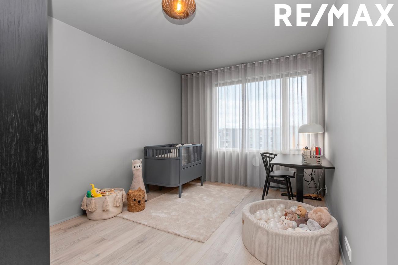 Hverfisgata 96, 101 Reykjavík