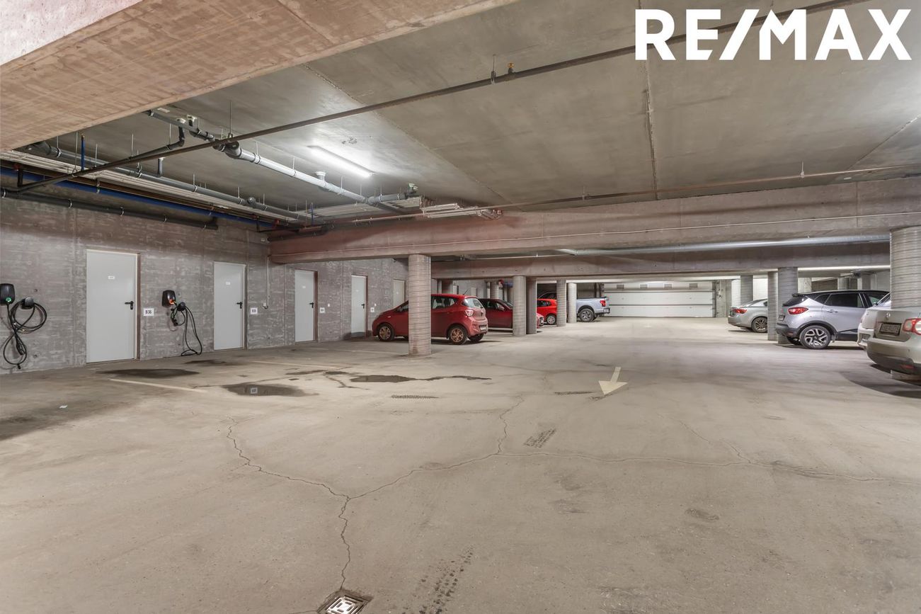 Hverfisgata 96, 101 Reykjavík