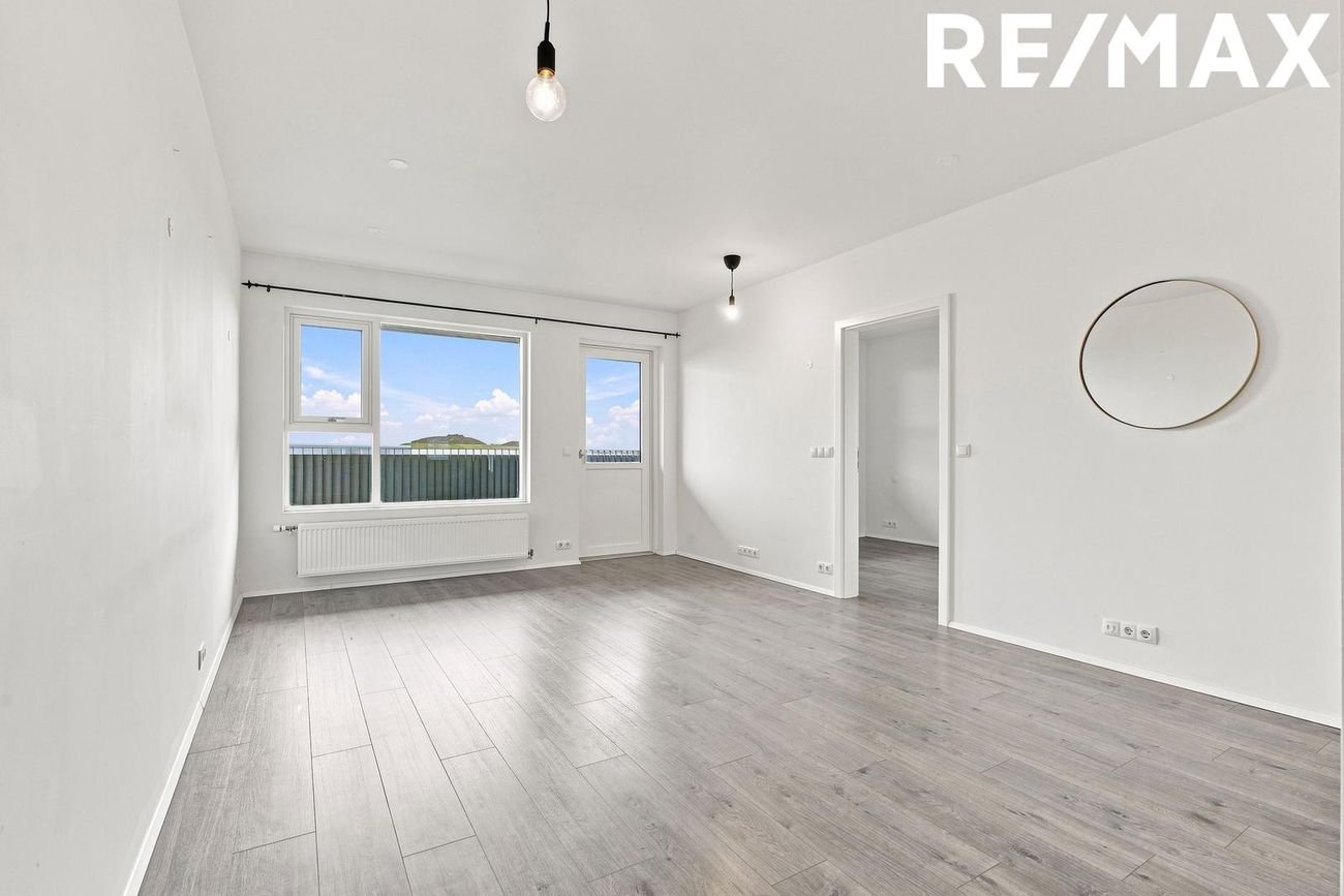 Dalsbraut 6, 260 Reykjanesbær