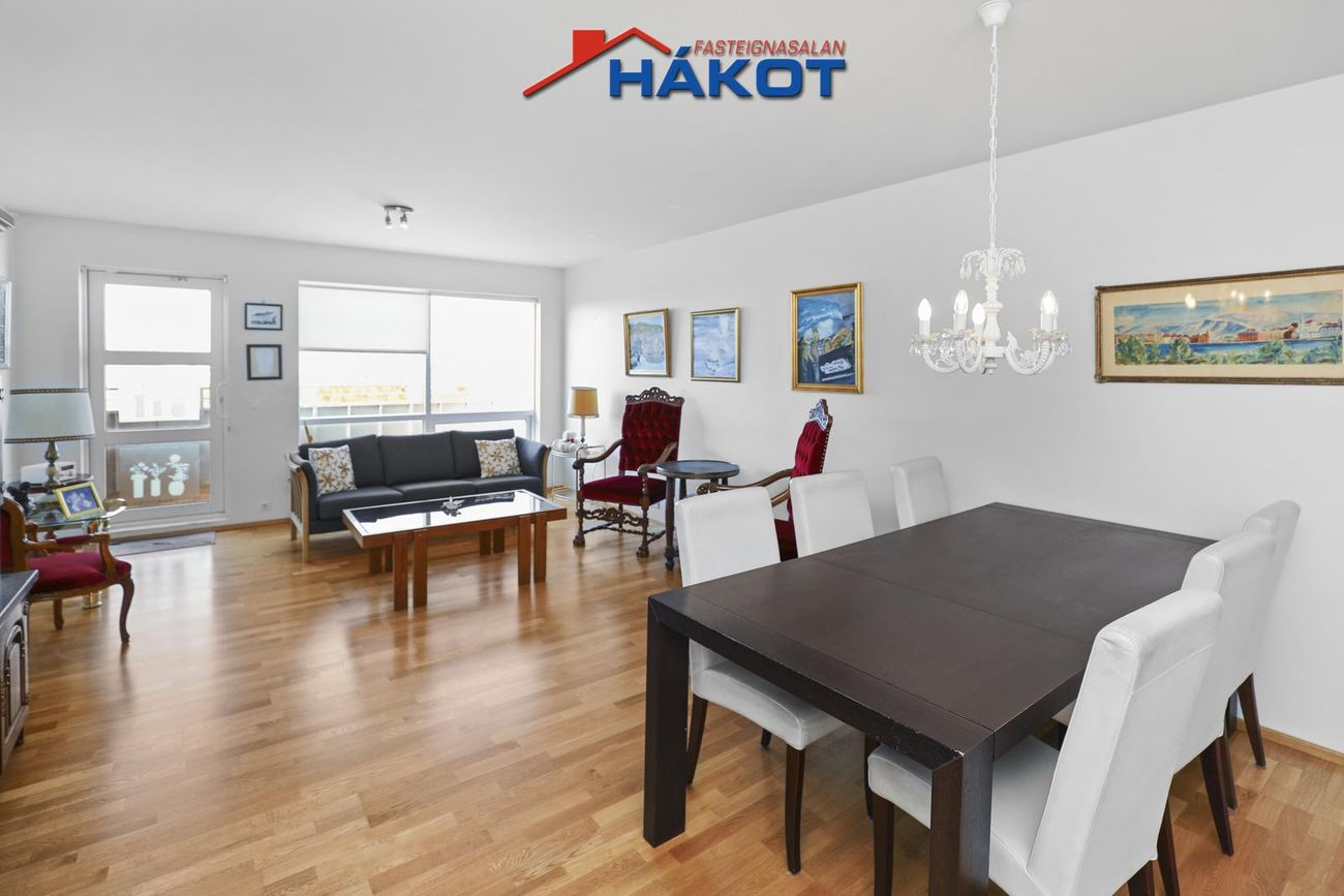 Holtsflöt 4 - 0503, 300 Akranes