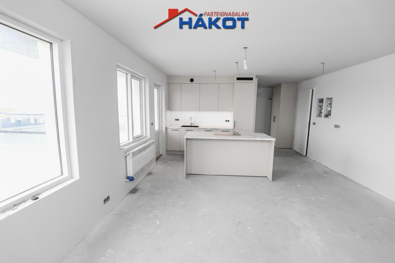 Beykiskógar 19, 300 Akranes