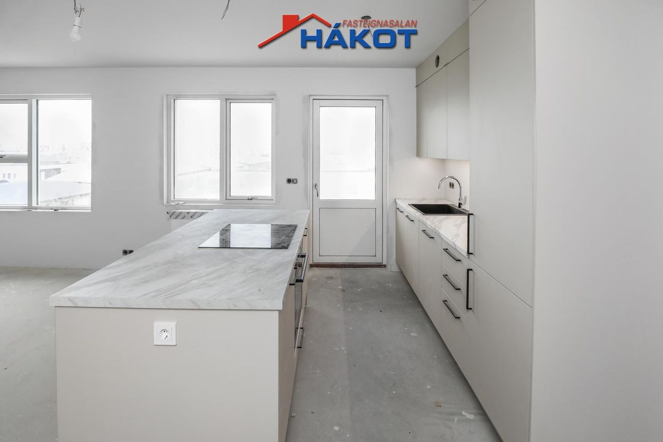 Beykiskógar 19, 300 Akranes