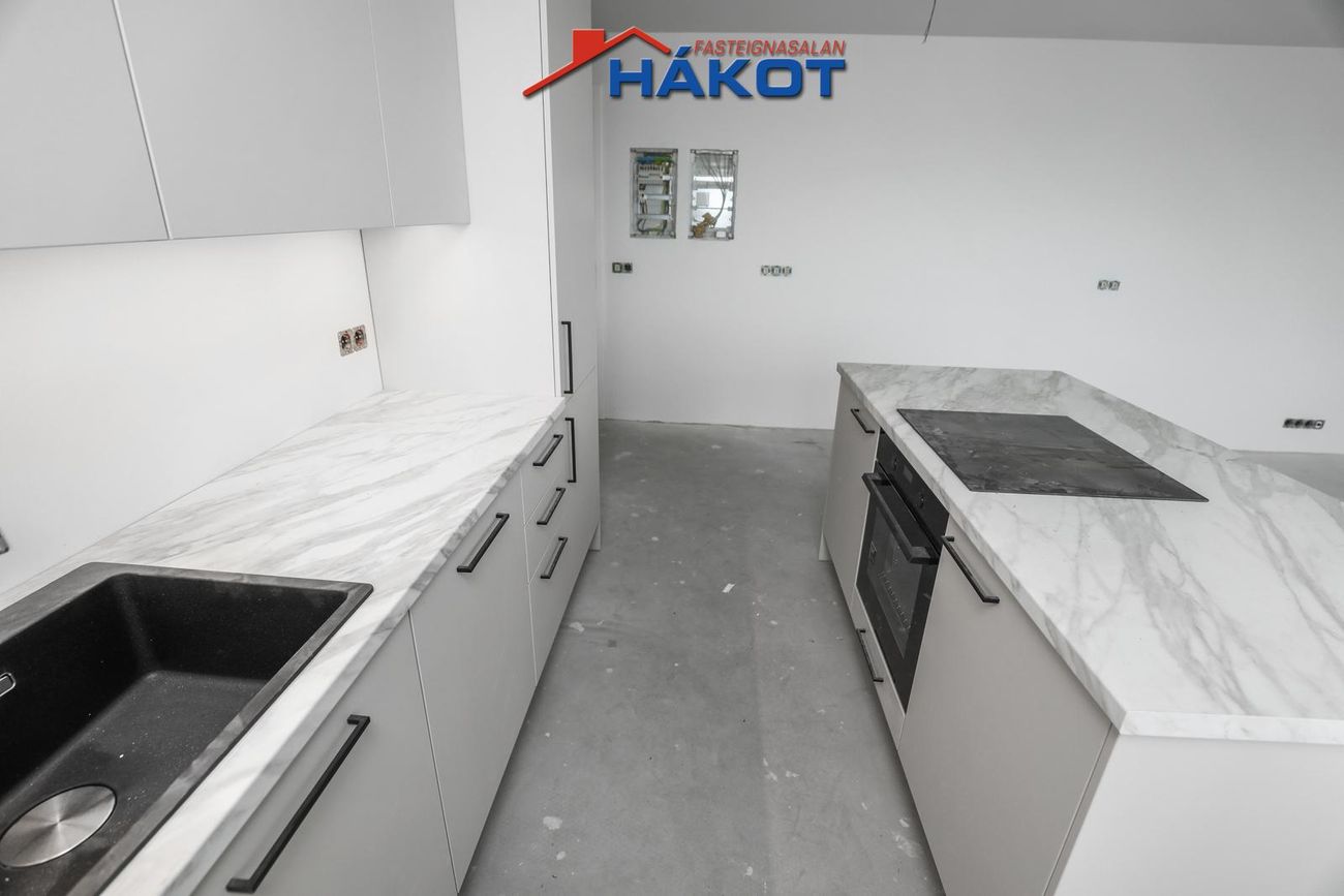 Beykiskógar 19, 300 Akranes