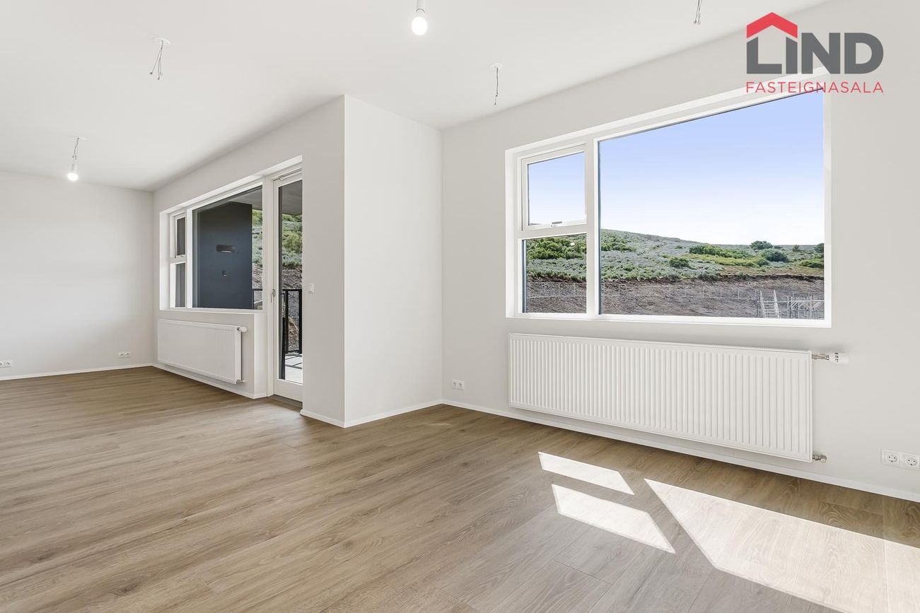 Baughamar 3 - 0201, 221 Hafnarfjörður