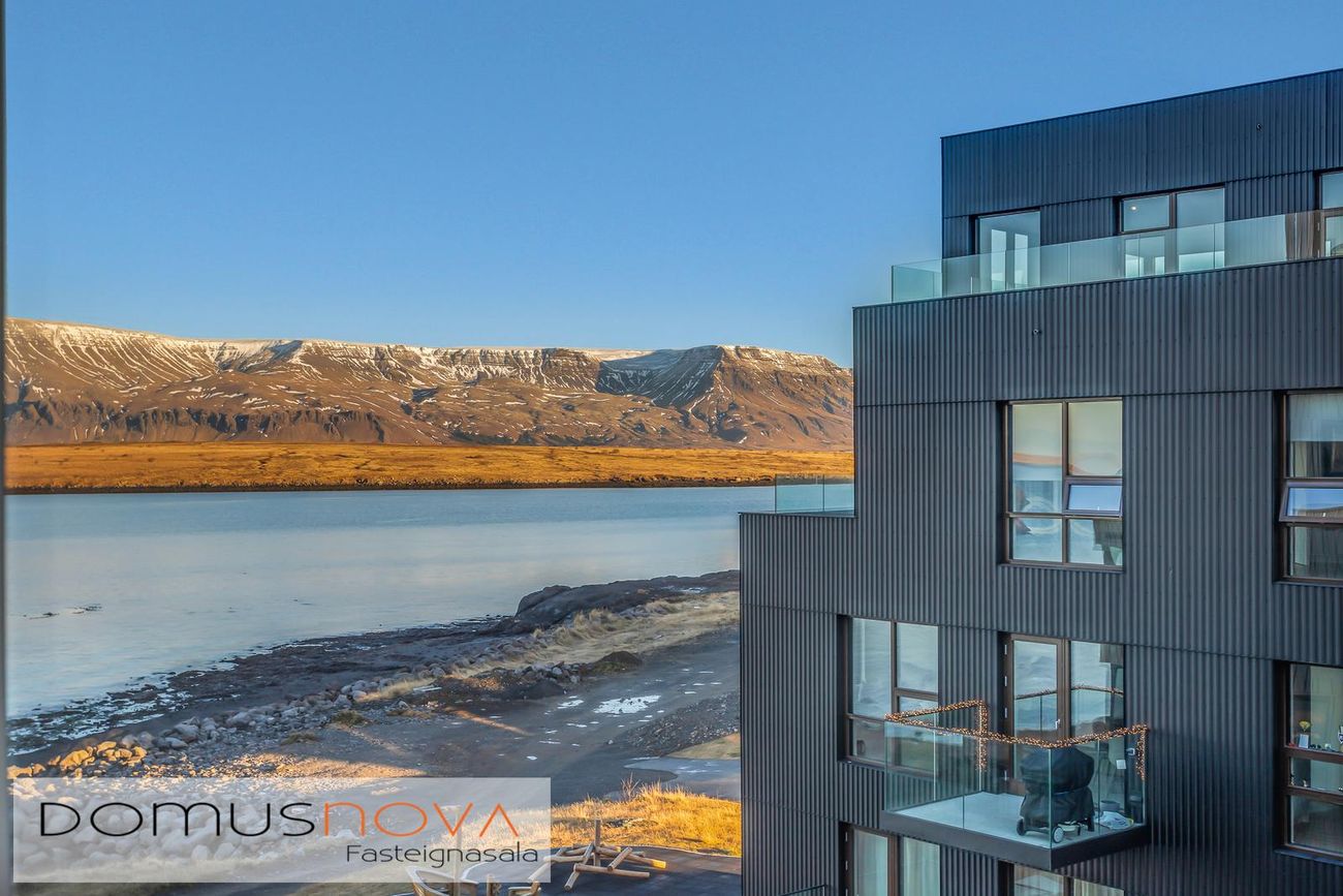 Jöfursbás 5B, 112 Reykjavík