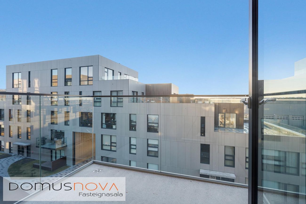 Jöfursbás 5B, 112 Reykjavík