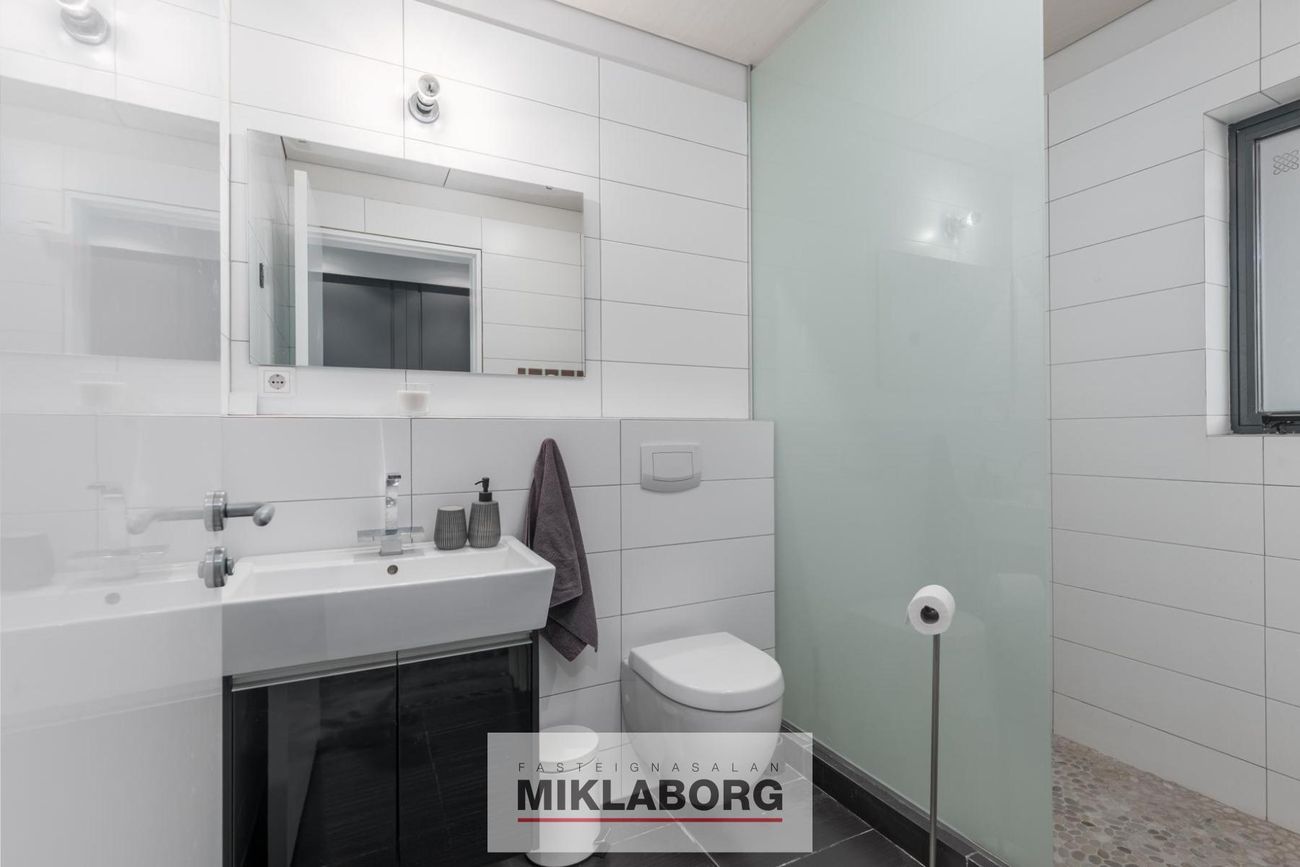 Hraunbrekkur 28 - 0101, 320 Borgarbyggð