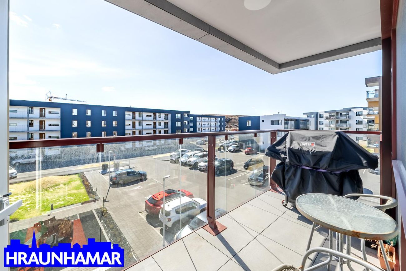 Nónhamar 2A, 221 Hafnarfjörður
