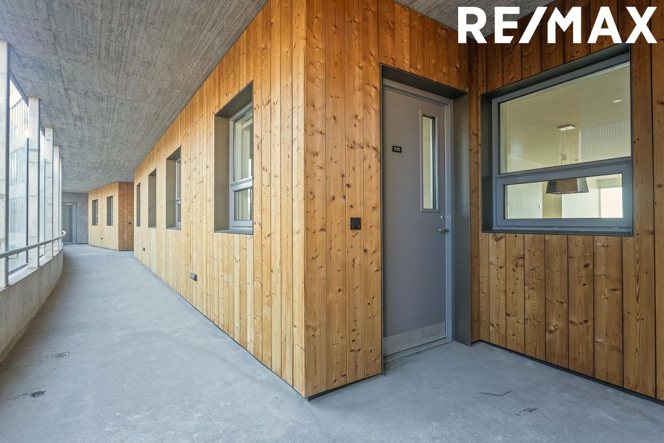 Hringbraut 120 - 0210, 101 Reykjavík