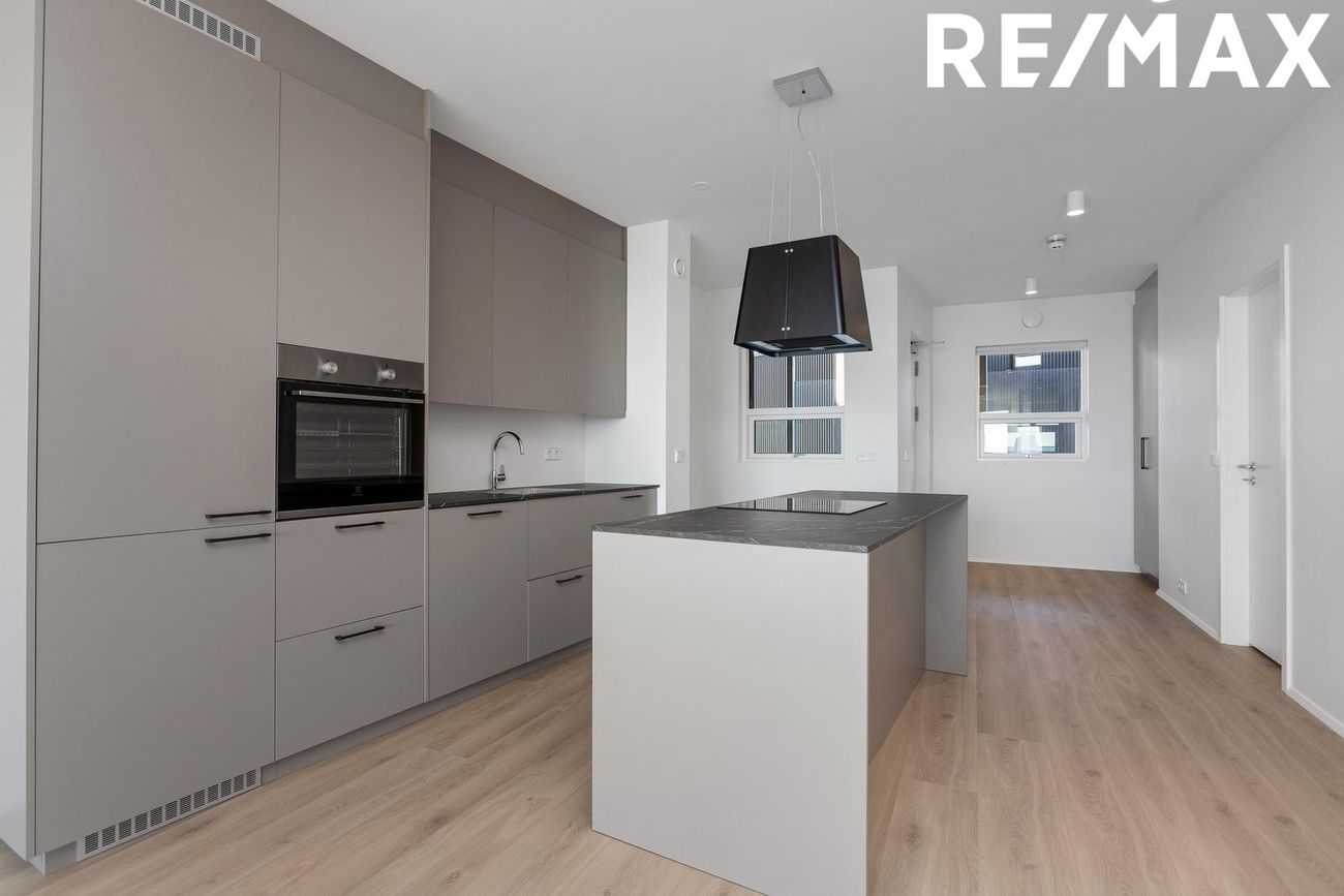 Hringbraut 120 - 0210, 101 Reykjavík