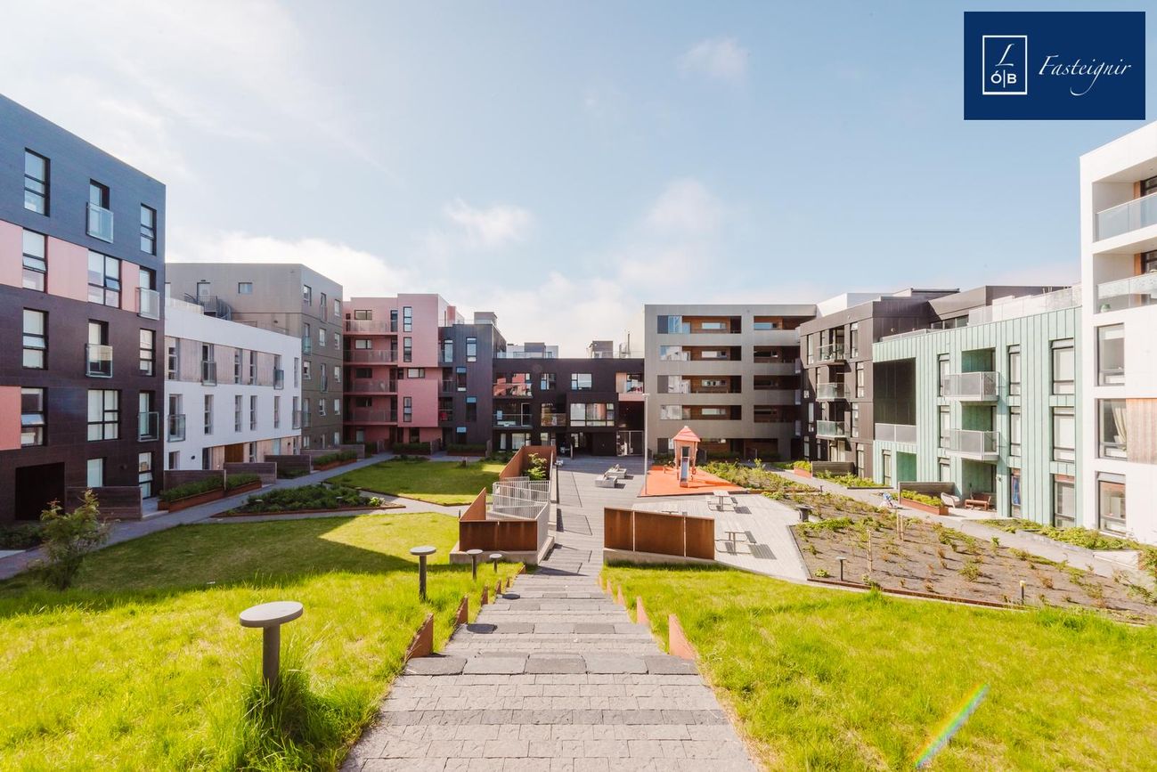 Valshlíð 16, 102 Reykjavík