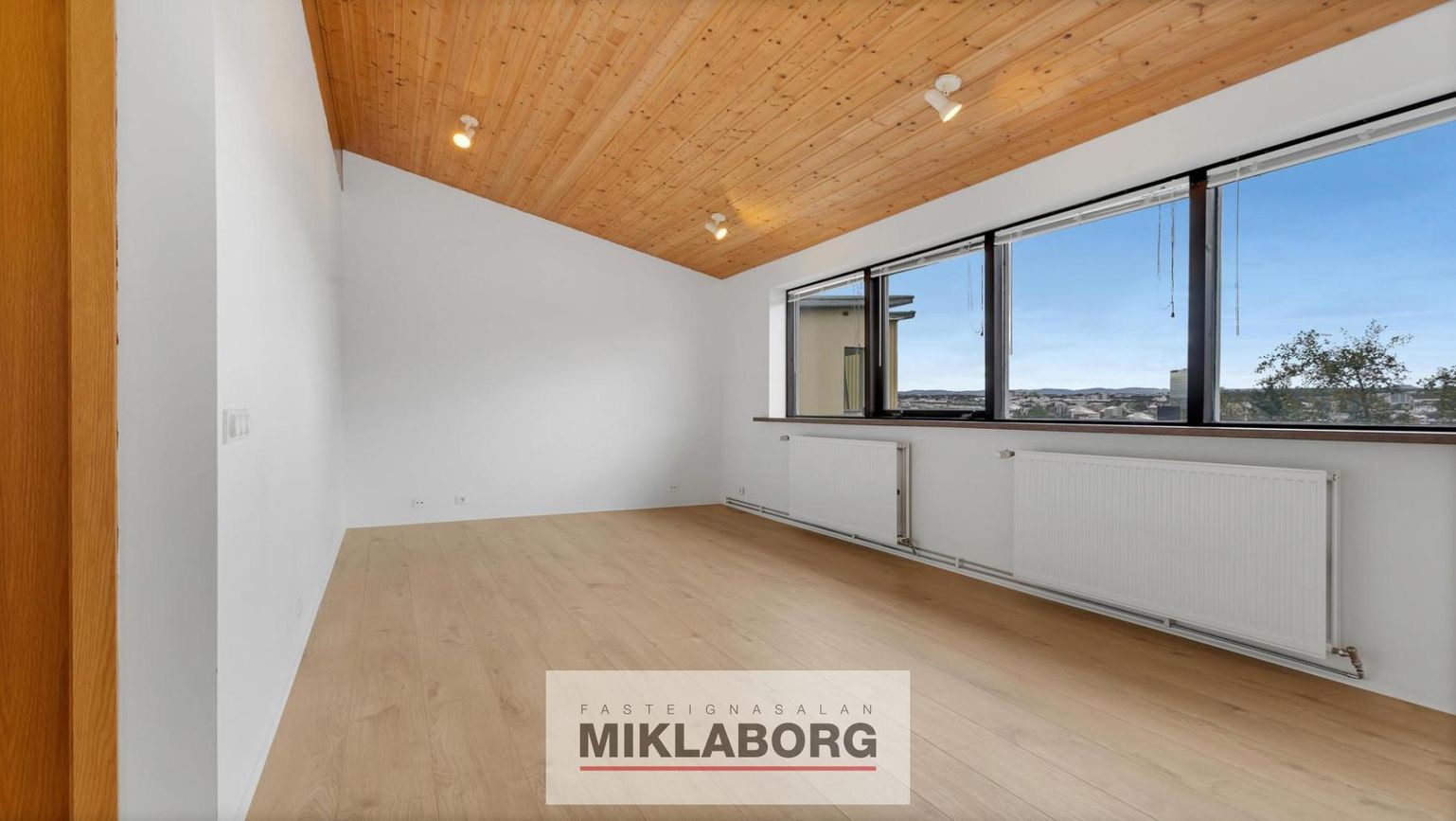 Hlíðarvegur 51, 200 Kópavogur