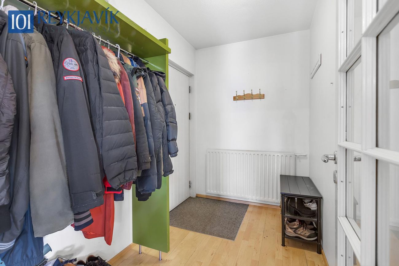 Öldugrandi 9, 107 Reykjavík