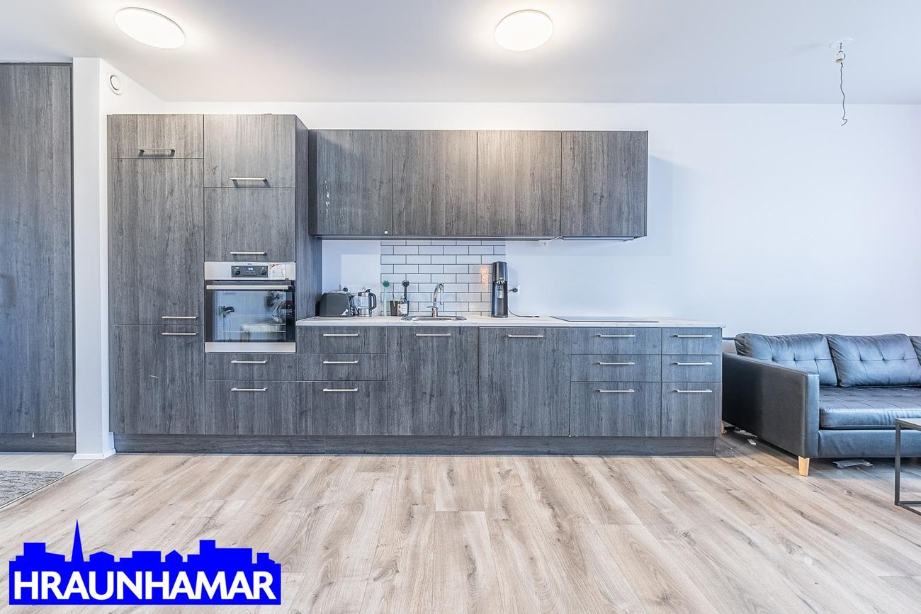 Hringhamar 7, 221 Hafnarfjörður