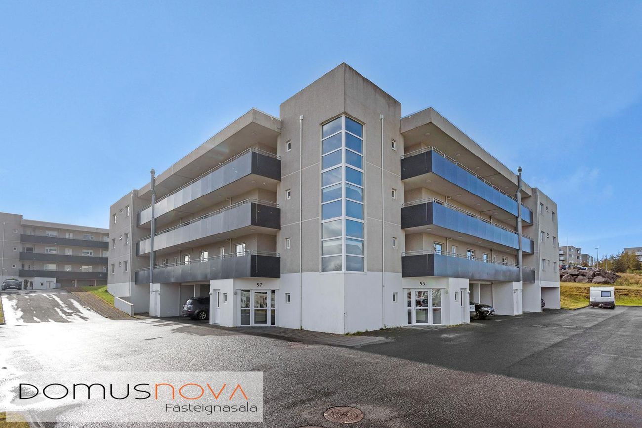 Kristnibraut 97, 113 Reykjavík