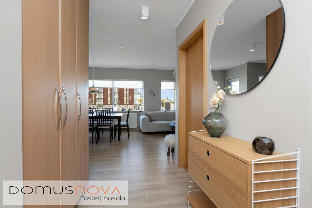 Kristnibraut 97, 113 Reykjavík