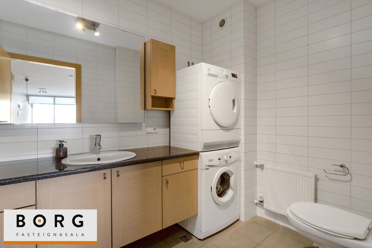 Ægisgata 5 - 0303, 101 Reykjavík