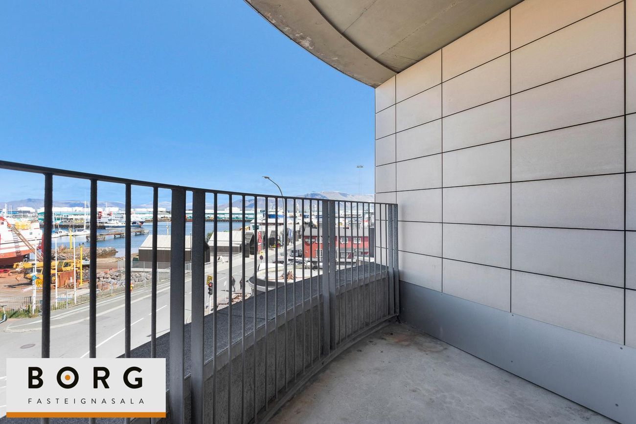 Ægisgata 5 - 0303, 101 Reykjavík