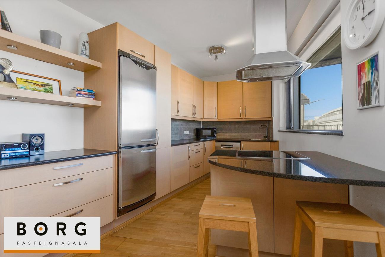 Ægisgata 5 - 0303, 101 Reykjavík