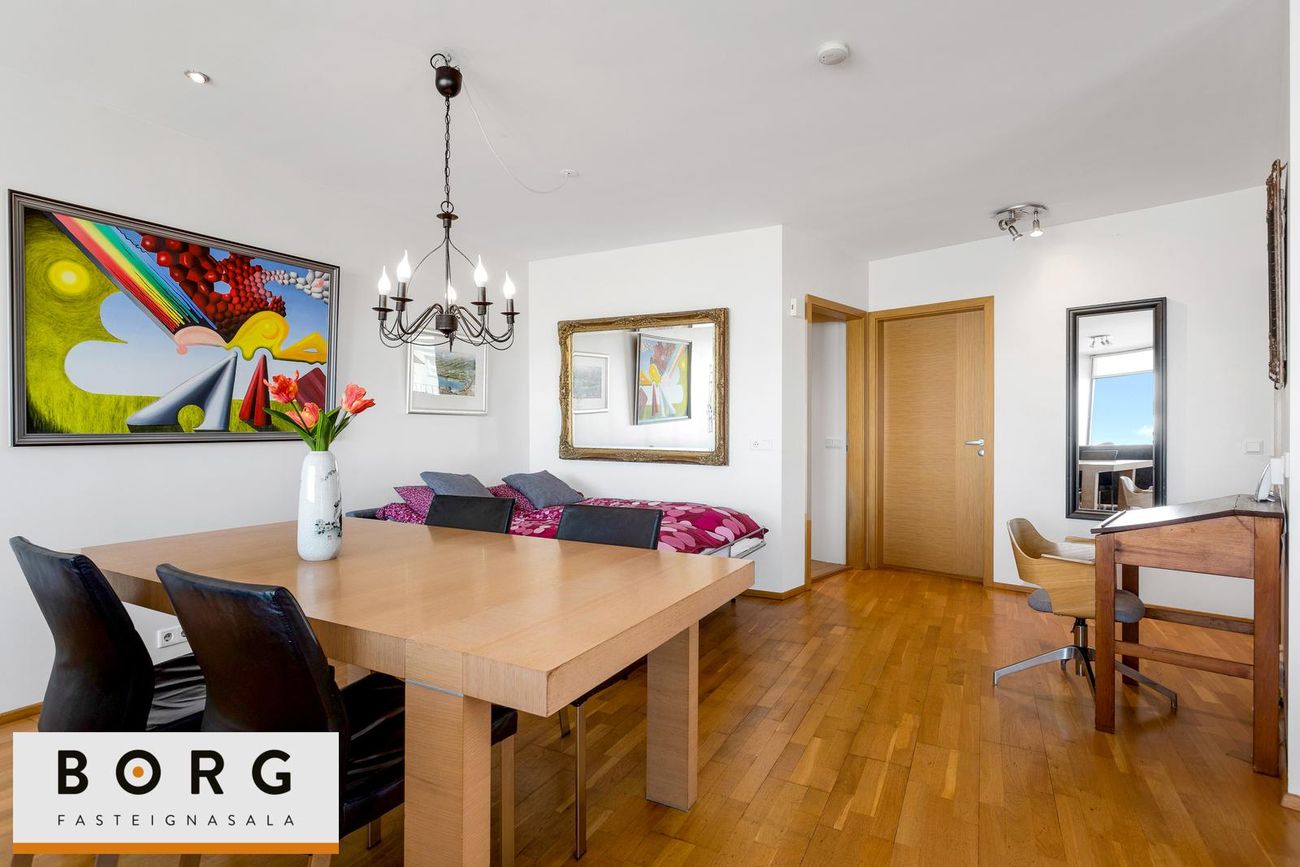 Ægisgata 5 - 0303, 101 Reykjavík