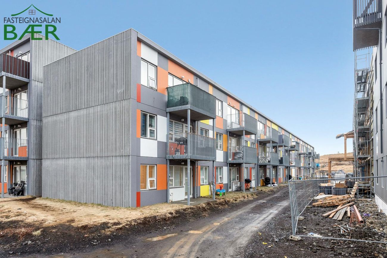 Jöfursbás 11B, 112 Reykjavík