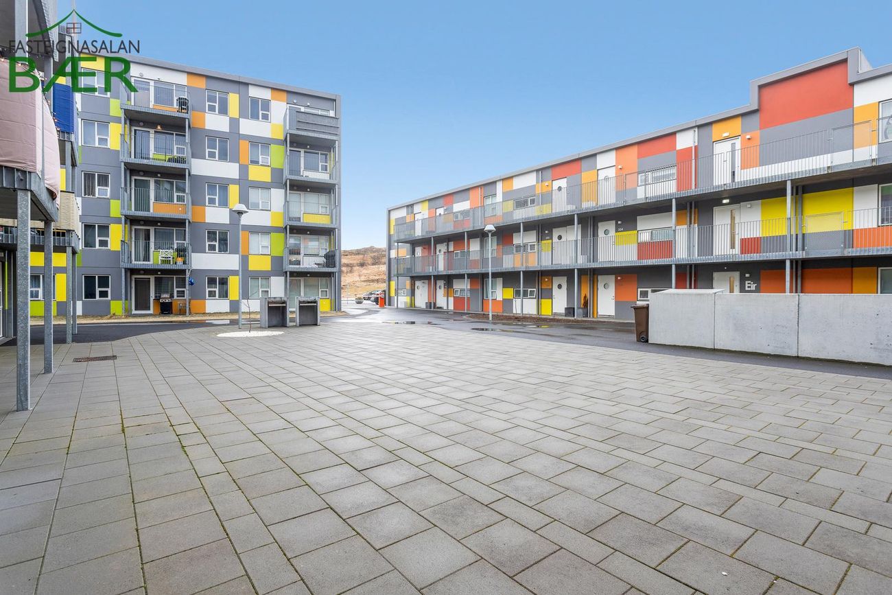 Jöfursbás 11B, 112 Reykjavík