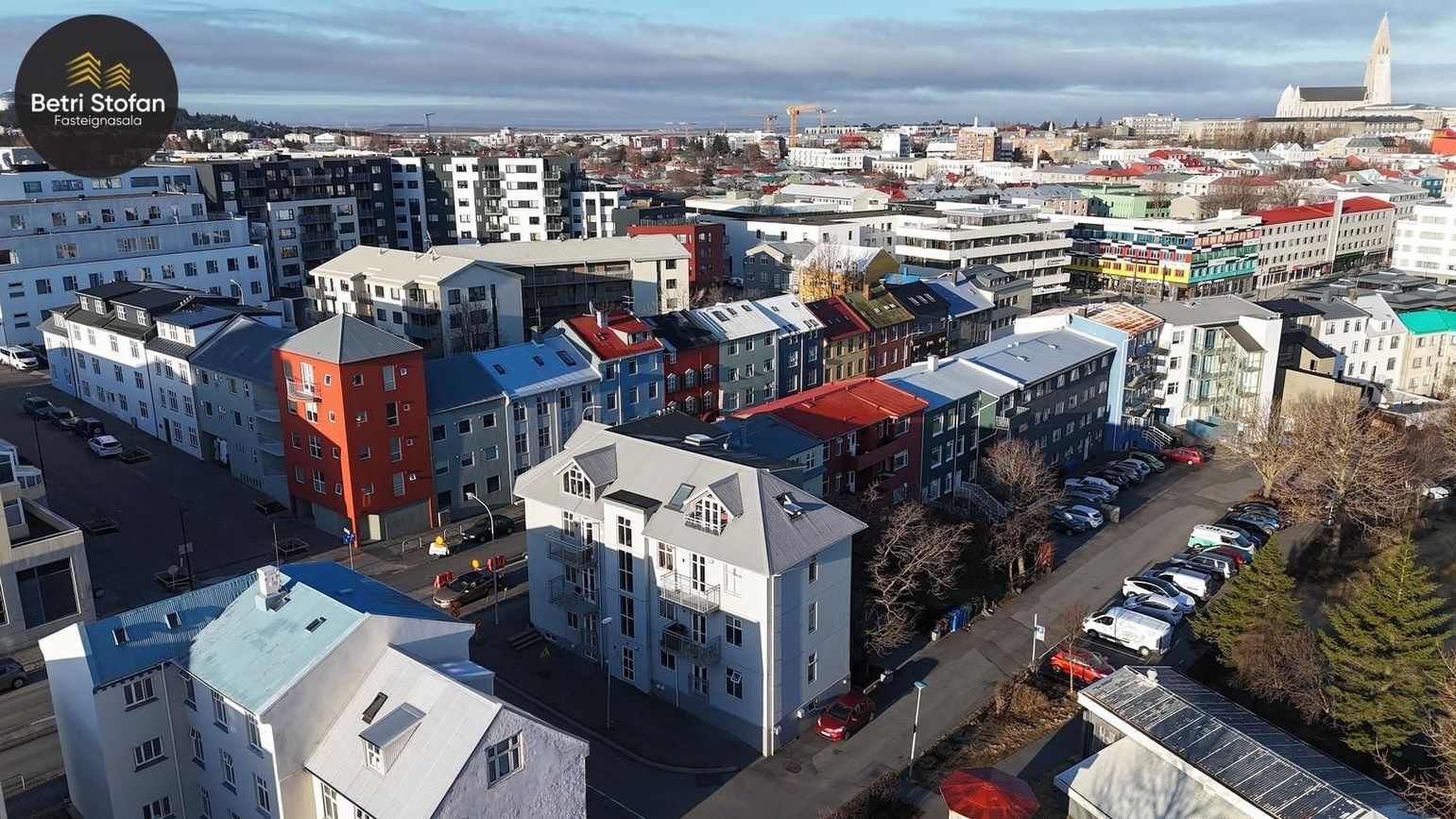 Laugavegur 145, 105 Reykjavík