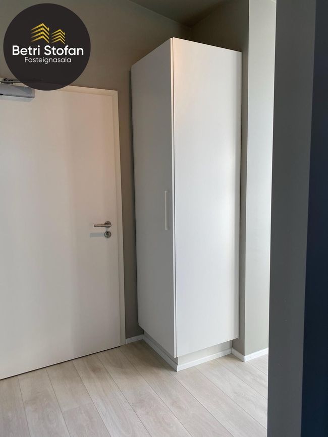 Laugavegur 145, 105 Reykjavík
