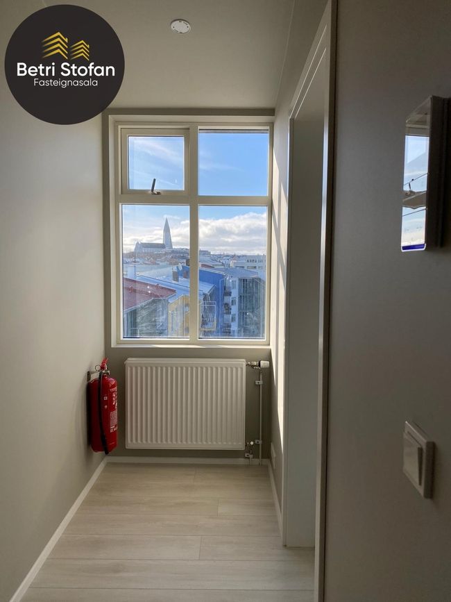 Laugavegur 145, 105 Reykjavík
