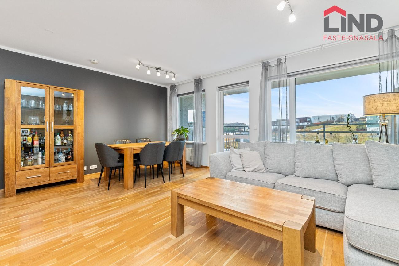 Þorláksgeisli 3, 113 Reykjavík