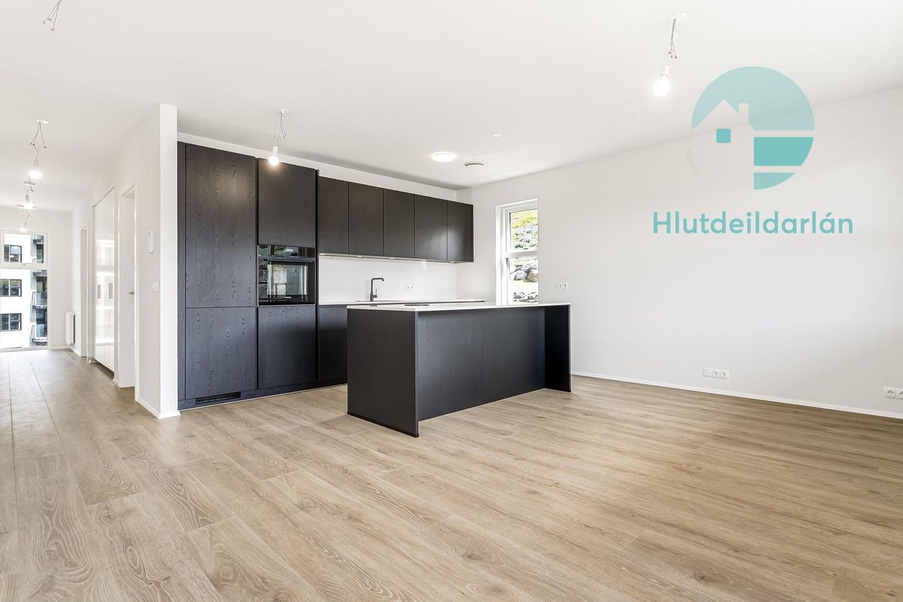 Baughamar 3 - 0201, 221 Hafnarfjörður