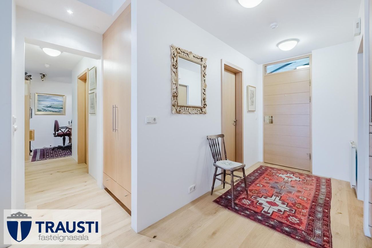 Efstaleiti 12 - 0306, 103 Reykjavík