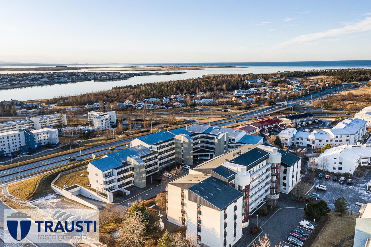 Efstaleiti 12 - 0306, 103 Reykjavík