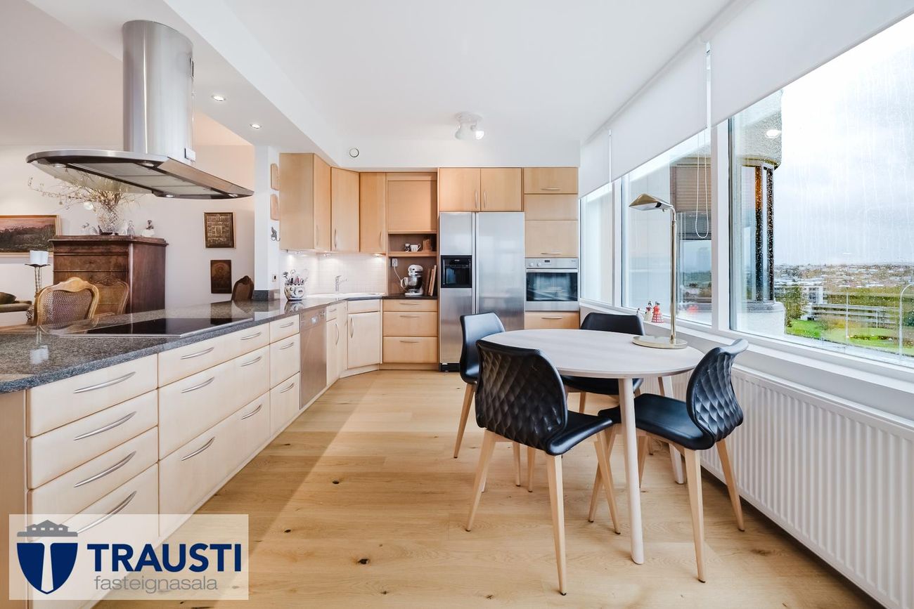 Efstaleiti 12 - 0306, 103 Reykjavík