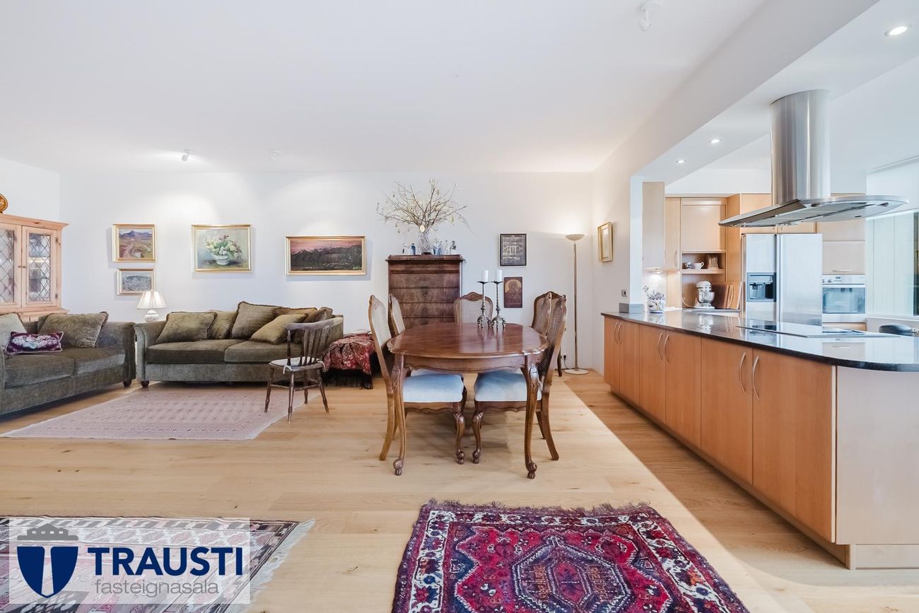 Efstaleiti 12 - 0306, 103 Reykjavík