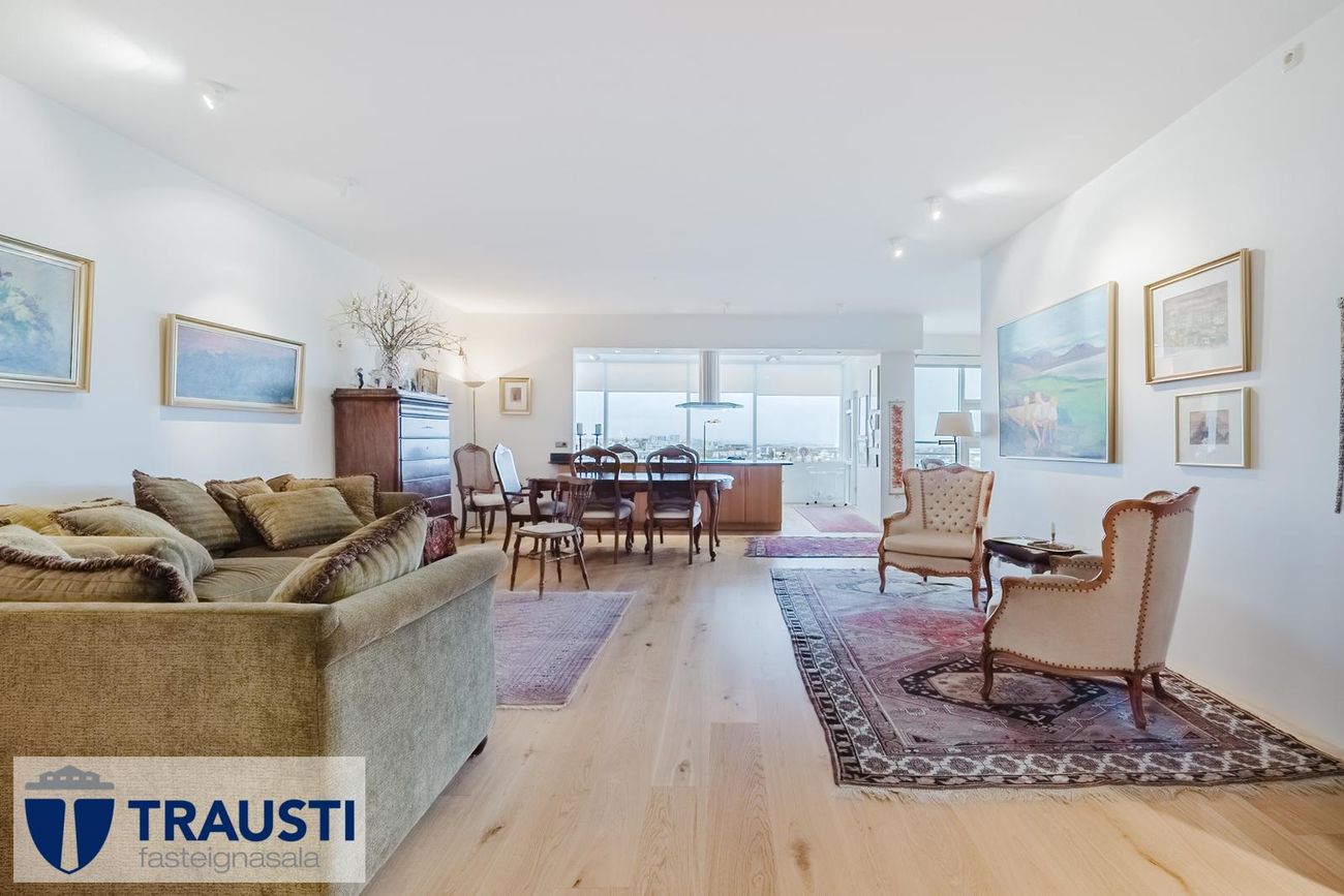 Efstaleiti 12 - 0306, 103 Reykjavík